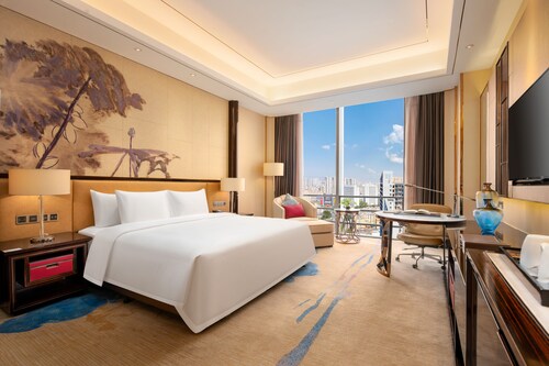 Dongguan Wanda Vista Hotel - During the Canton Fair, free shuttle buses will be provided to the Canton Fair exhibition hall, and check-out will be delayed until 3:00 pm