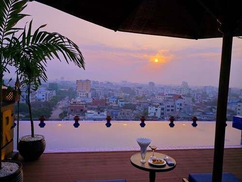Hotel Yadanarbon
