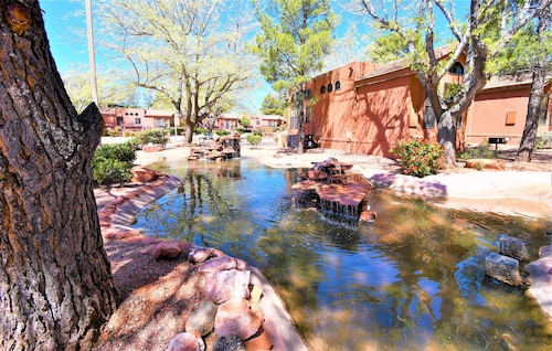 Sedona Pines Resort