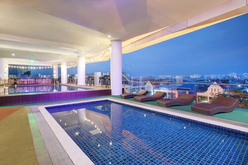 Golden Tulip Pontianak