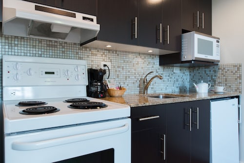 Gage Suites at UBC