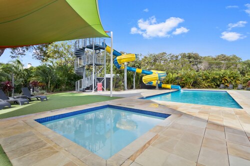 Nobby Beach Holiday Village