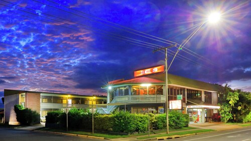 Tropical Gate Motor Inn