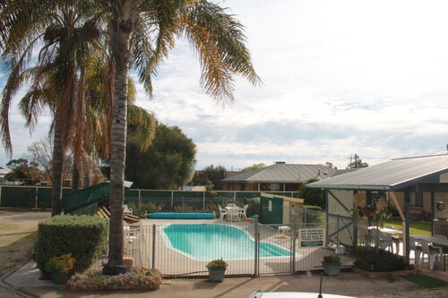 Lone Pine Motel - Corowa