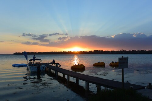 Dungowan Waterfront Apartments