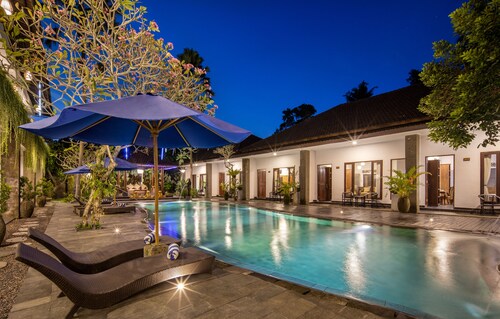 Ubud Raya Boutique Hotel