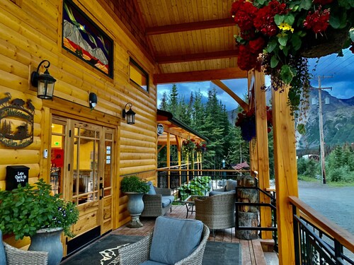 McKinley Creekside Cabins