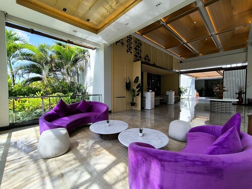 ILLIRA Lite Praya Lombok