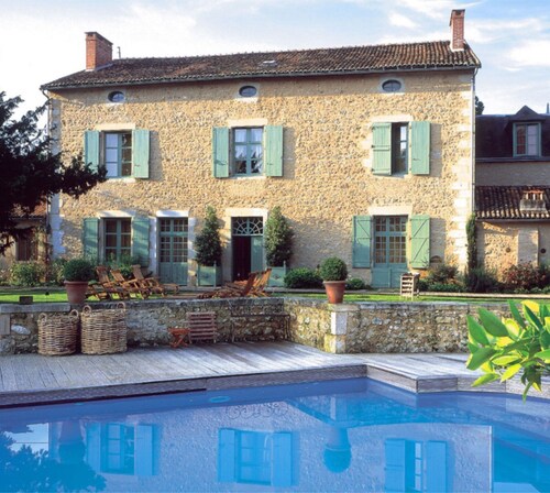Hôtel Restaurant Les Orangeries