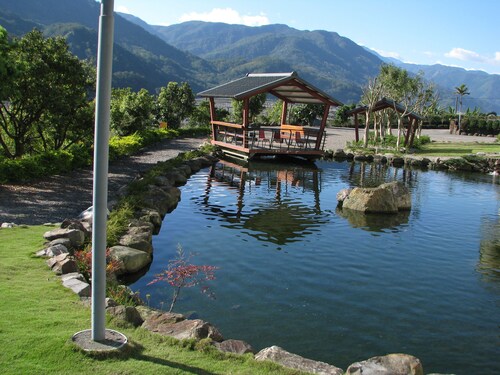 Yingshih Resort