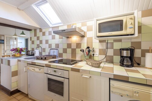 Gwazel cottage