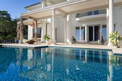 The Bay Crest Manor | Views, Pool, Beach