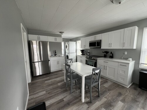 Star Lake Bungalow