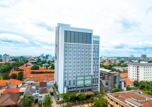 Grand Swiss-Belhotel Darmo
