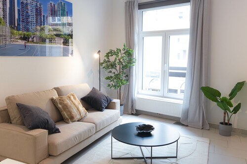 Origer Apartments