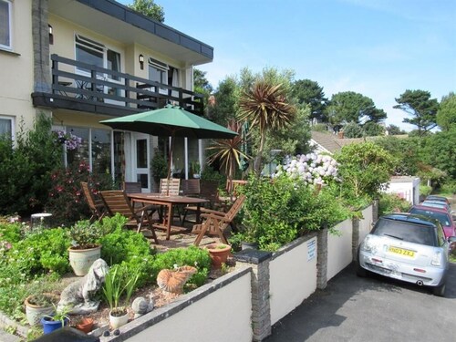 Avoncourt Lodge