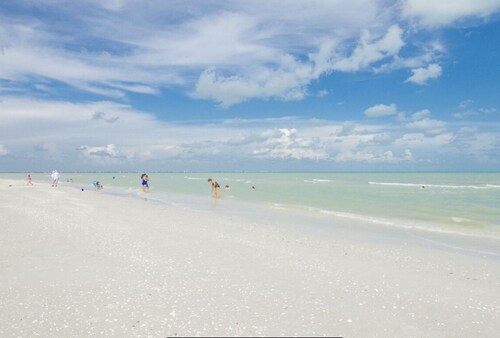 LOGGERHEAD CAY 502🌴 Amazing  Ocean View
🏖️ Sanibel Escape🏝️Queen & Twin spare Room