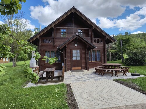 Ferienhaus 'Holzhaus - Am - Silbersee' mit privater Terrasse, privatem Garten und WLAN