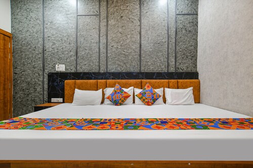 FabHotel Orbit Homestay