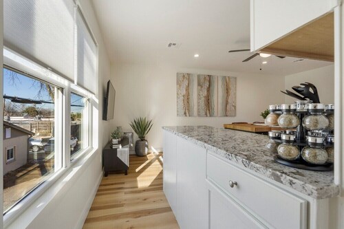 Elevated Pad @ Cherry Street