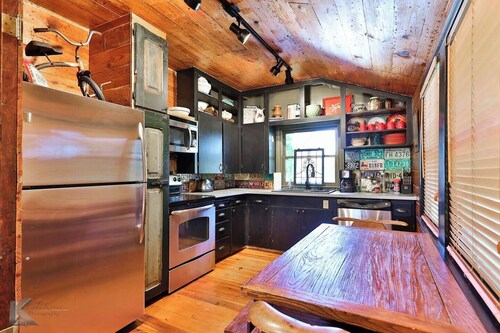 The Hayloft - A Sayles Ranch Home