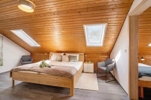 Apartment 'Friedmann' with Private Garden, Balcony and Wi-Fi