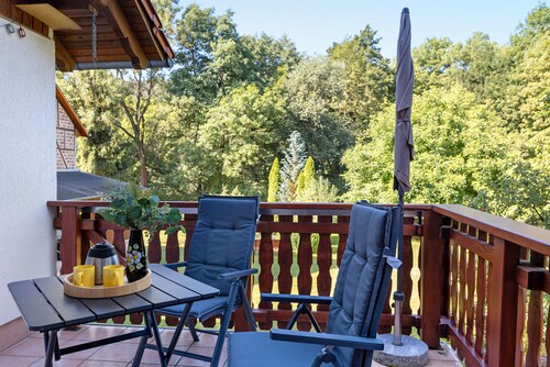 Ferienwohnung "Kleinbreitenbach" mit Balkon und WLAN