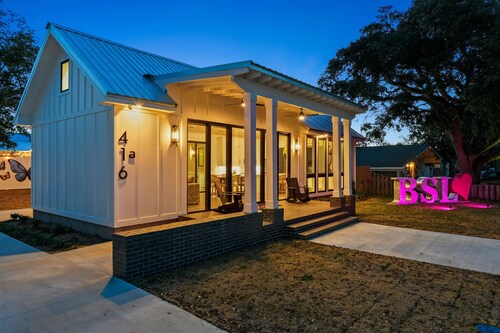 The Luxe on Main is an Ultra-Modern, Trendy New Construction in Downtown BSL.