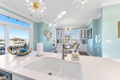 Ocean Ridge - New Construction, 5 bedroom, 4.5 bath home, Ocean Front