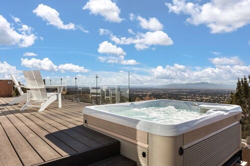Endless View Hot-Tub Chalet