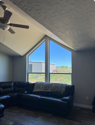 Come enjoy the great outdoors with lots of space for the whole family!