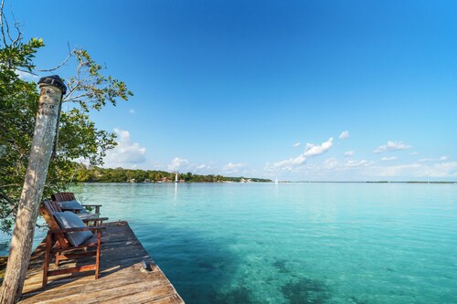 Azulea Bacalar Hotel & Spa - Lagoon Front