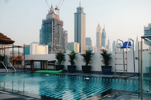 Shada Hotels Jumeirah Gardens