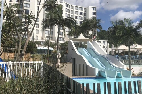 Studio Resort Apartment - Sleeps 2 - Beachside