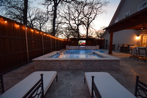 Private place to hide away. Endless fun w/pool & game room for multiple families