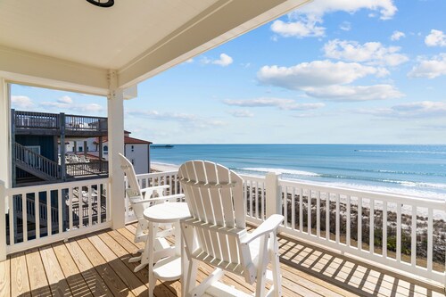 The Bird House, Brand new, Luxury Oceanfront, Private Pool, Elevator!