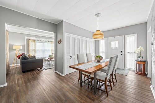 2 Bedroom in Kamm`s Corner!