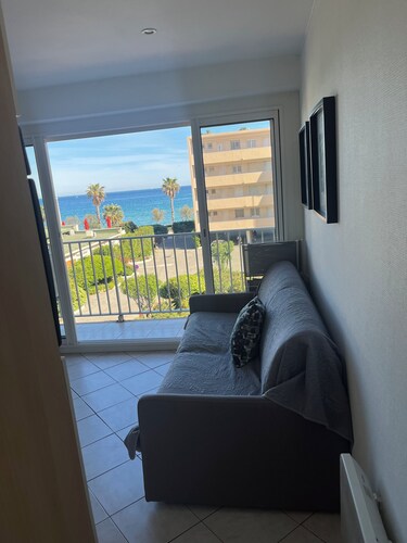 Studio Climatisé vue mer Avec Parking