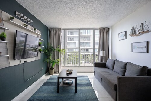 Brisa Marina 2BDR Pool Parking Beachside