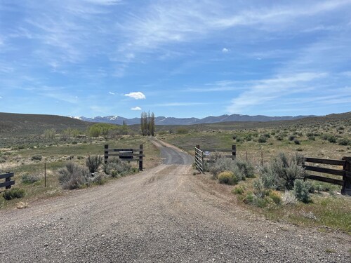 Beautiful apartment with warm springs overlooking Alvord Desert and Steens Mt.