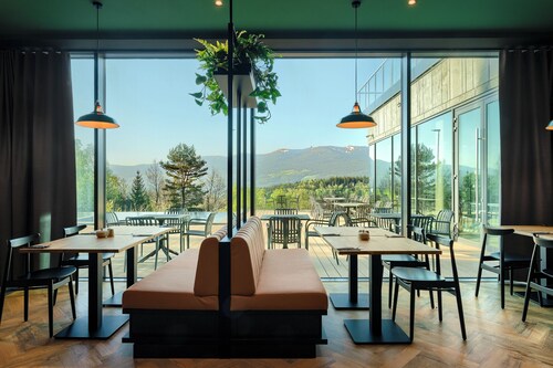 Happy Valley Resort
