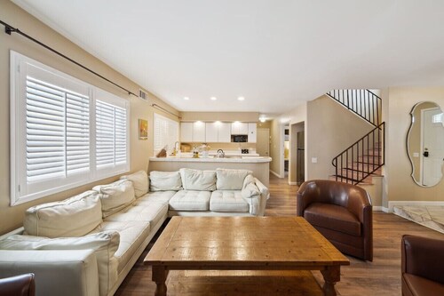 Corona Del Mar Family Beach Retreat