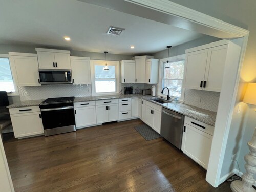 Beautiful Spacious Home Central Connecticut