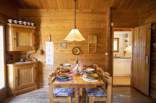 Chasa Avant Porta: Freistehendes 4.5-Zimmer-Chalet mit Panoramasicht