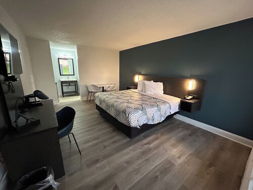 Motel 6 Hammond, LA – I 12 – I 55