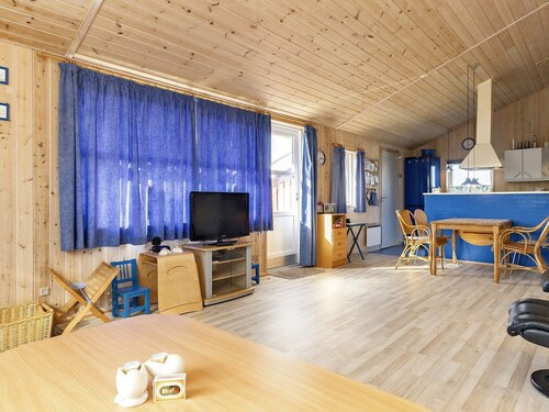 6 Person Holiday Home in Hjorring