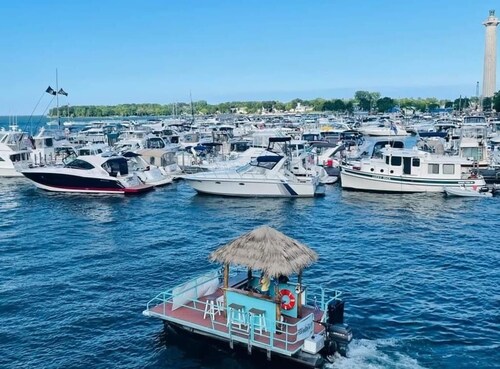 Stay in Style! Family Getaway by the Erie Shores