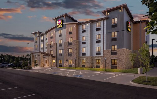 My Place Hotel-Bentonville Rogers AR