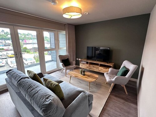 Harbourside Apartment No 2