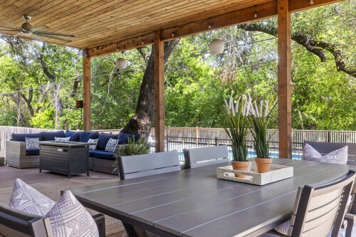 San Marcos 5BR Retreat • Pool • Near TXST & River